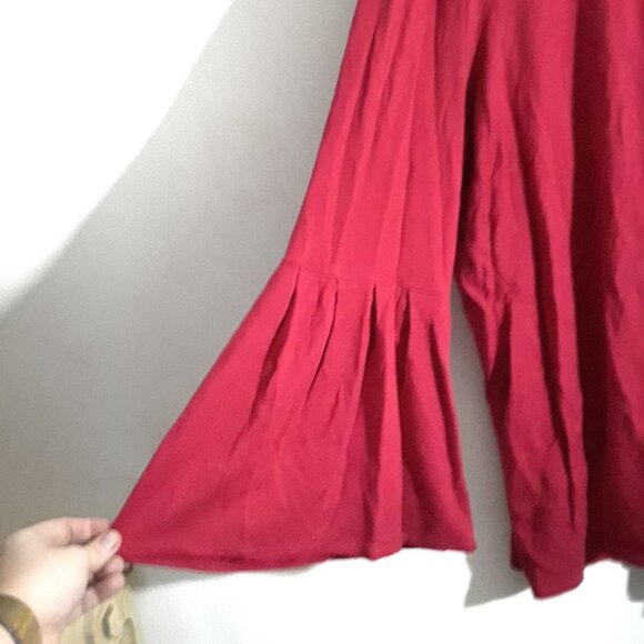 Love & Legend 3xl ladies Red Bell Sleeve Hooded Top - Picture 3 of 5
